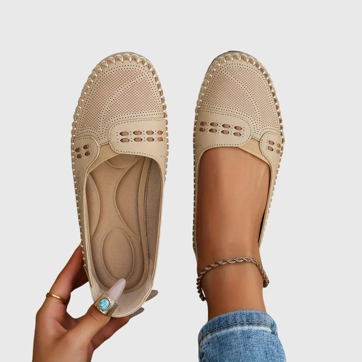 Maple | Women's Lightweight Slip-On Orthopedic Shoes with Breathable Upper