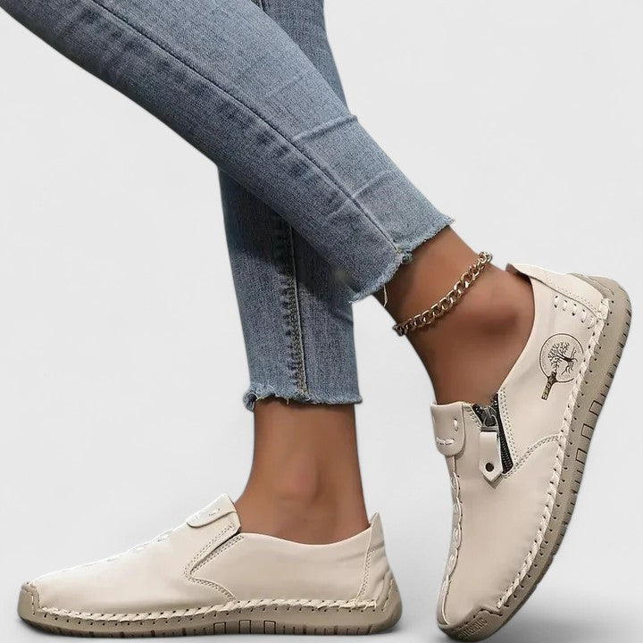 Laurien | Women's Wide Toe Box Shoes with Cushioned Insoles and Thin Soles