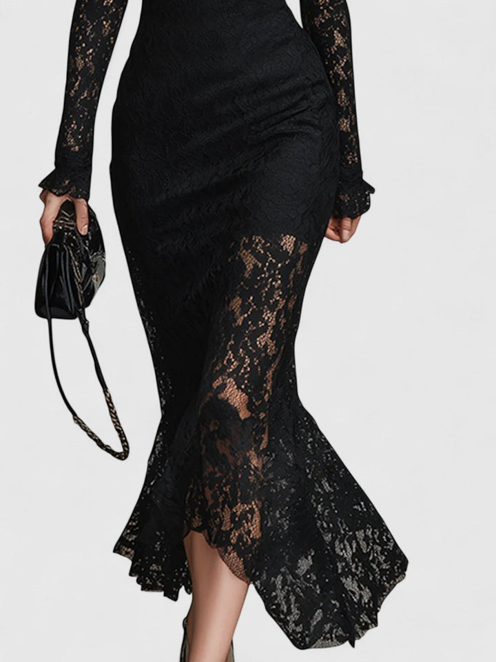 ELWIRA | ELEGANT BLACK MAXI DRESS WITH LACE