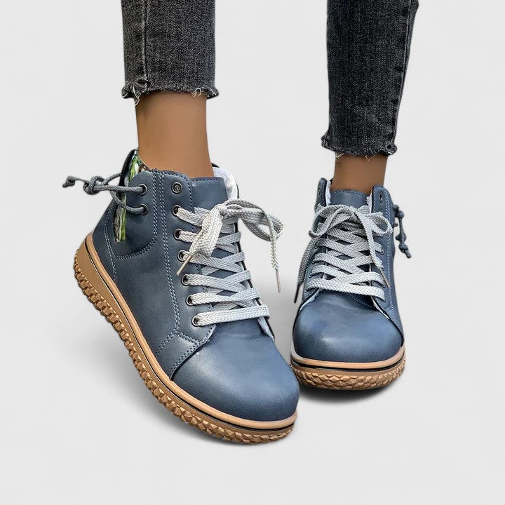 Nyrah | Women's Lace-Up Orthopedic Boots with Non-Slip Sole and Lined Interior