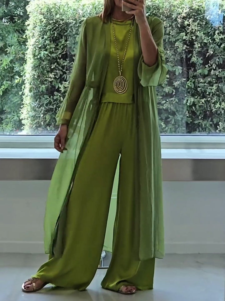 Lysoria - Elegant Comfortable Set