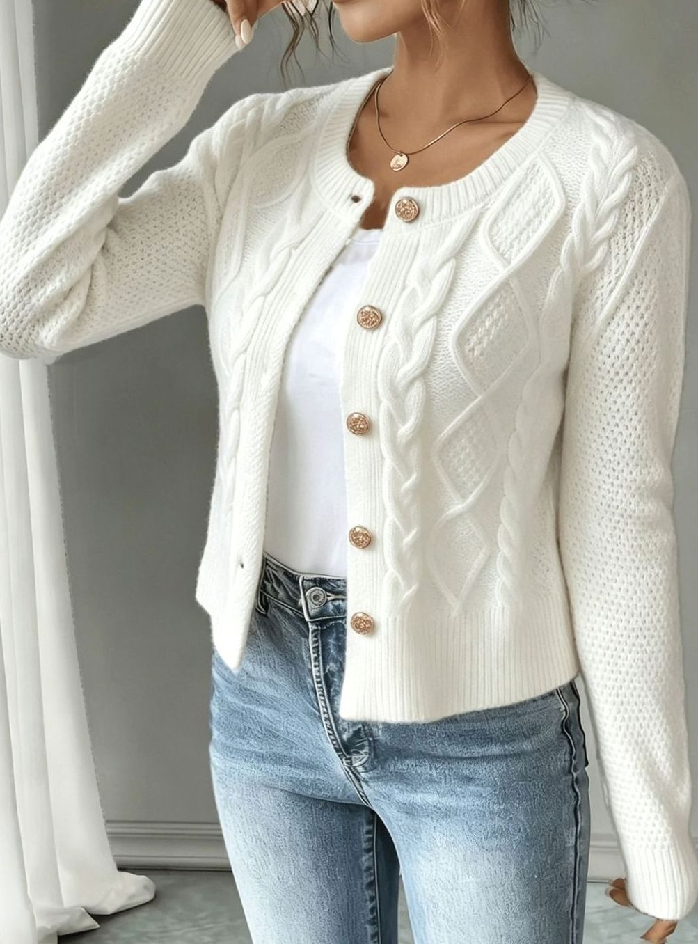 Grace | Women's Cable-Knit Button-Front Cropped Cardigan