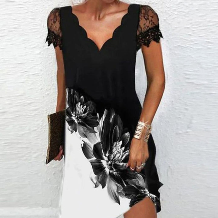 Evelyn | Women's Scalloped V-Neck Lace Sleeve Mini Dress