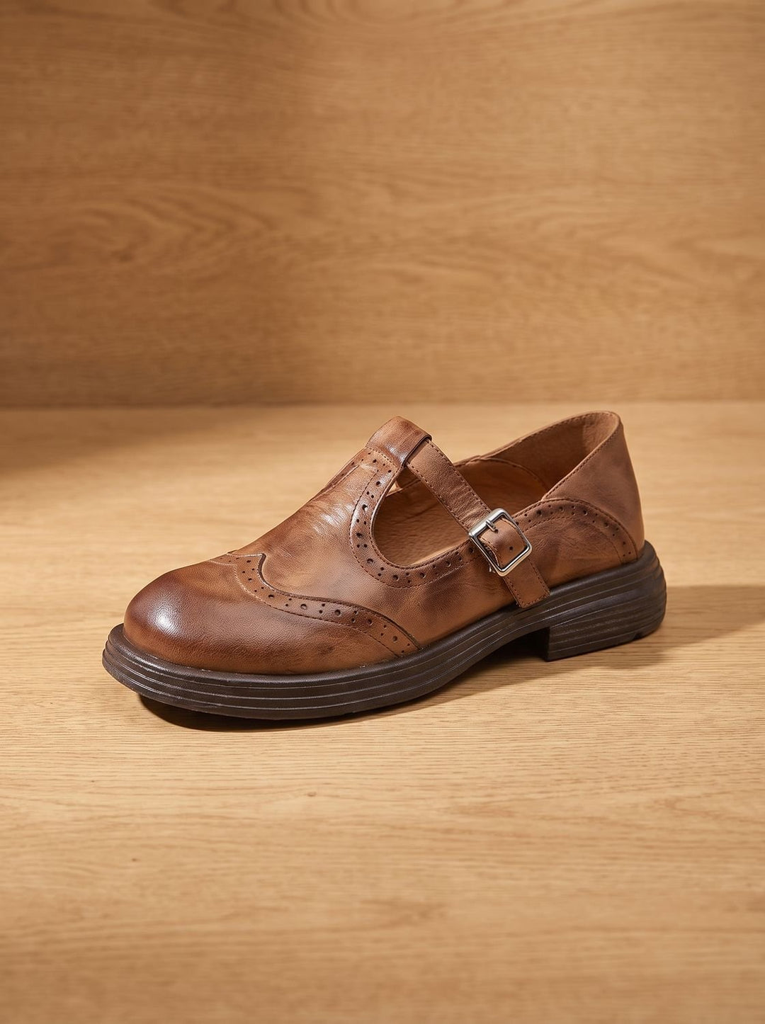Evelyn | Women's Vintage Brogue T-Strap Buckle Mary Jane Flats